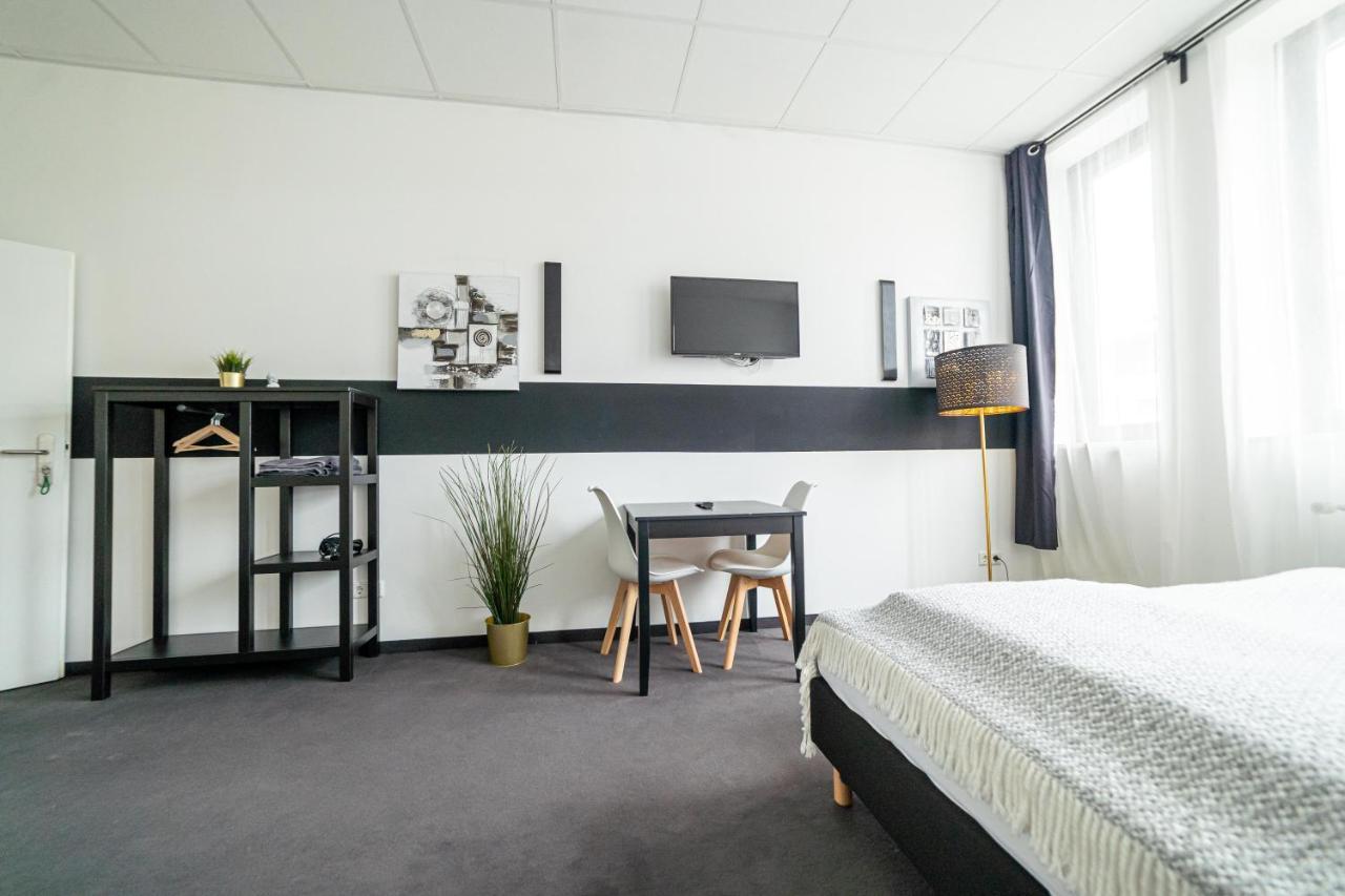 Full House Hostel Nurnberg - Shared Bath & Kitchen Eksteriør bilde
