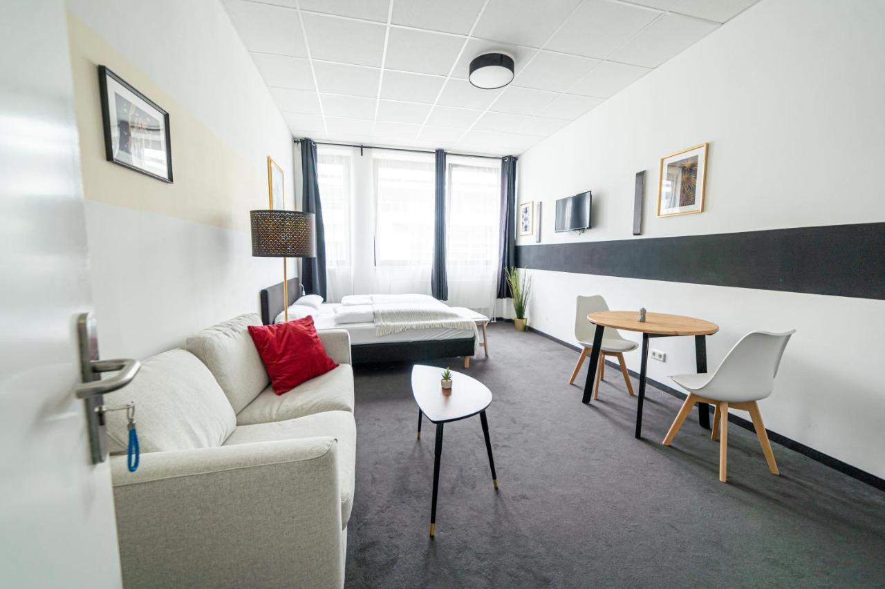 Full House Hostel Nurnberg - Shared Bath & Kitchen Eksteriør bilde