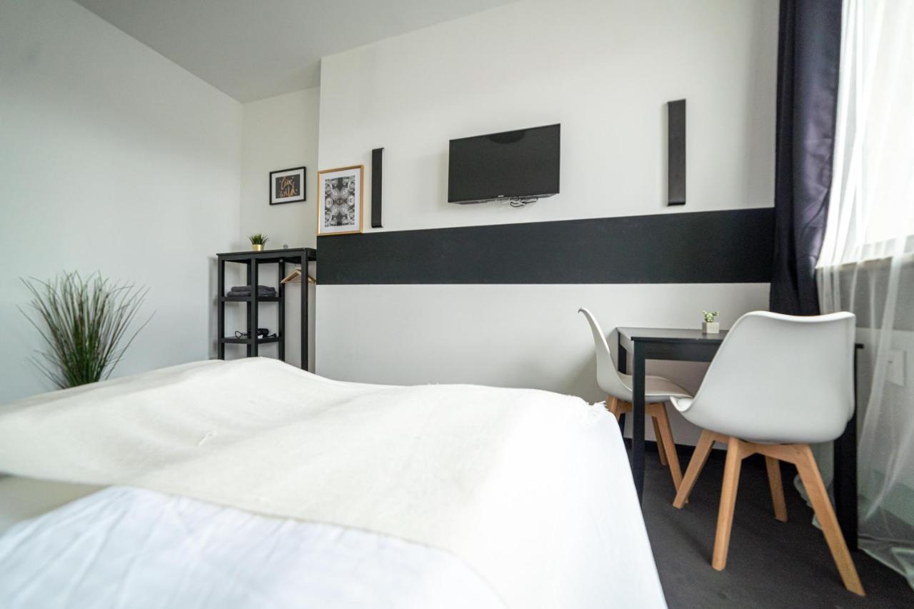 Full House Hostel Nurnberg - Shared Bath & Kitchen Eksteriør bilde